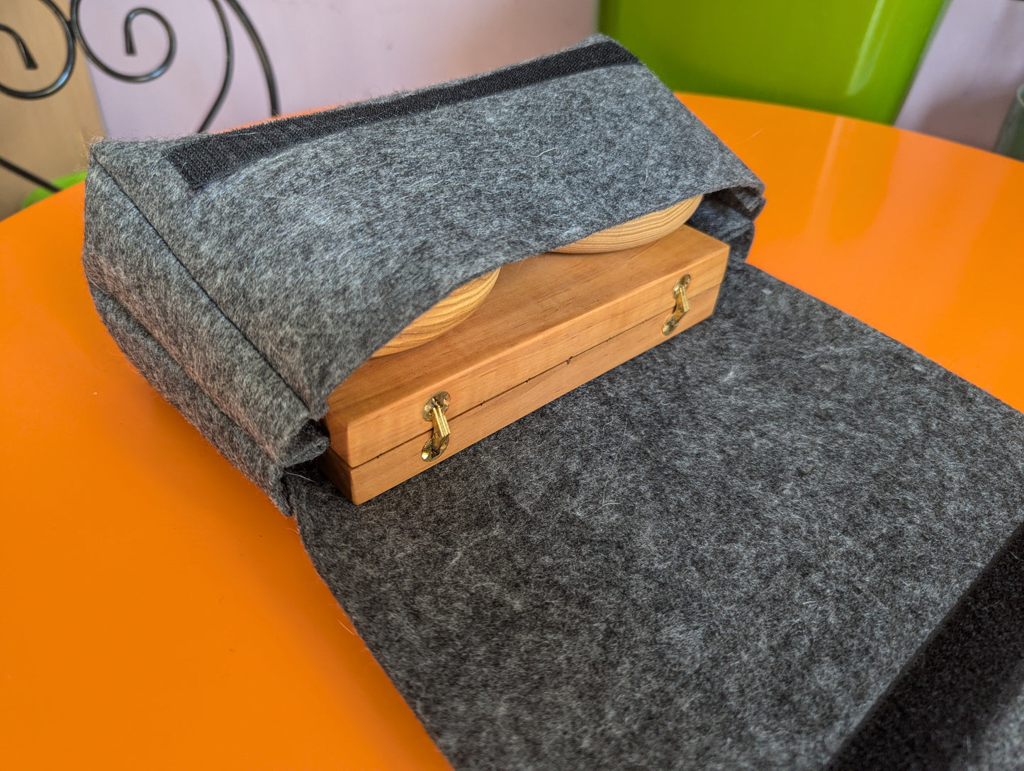 Compact Beginner's Go Game Set. Foldable pear wood 9x9 Goban with wooden Goke (bowls) and YunZi stones