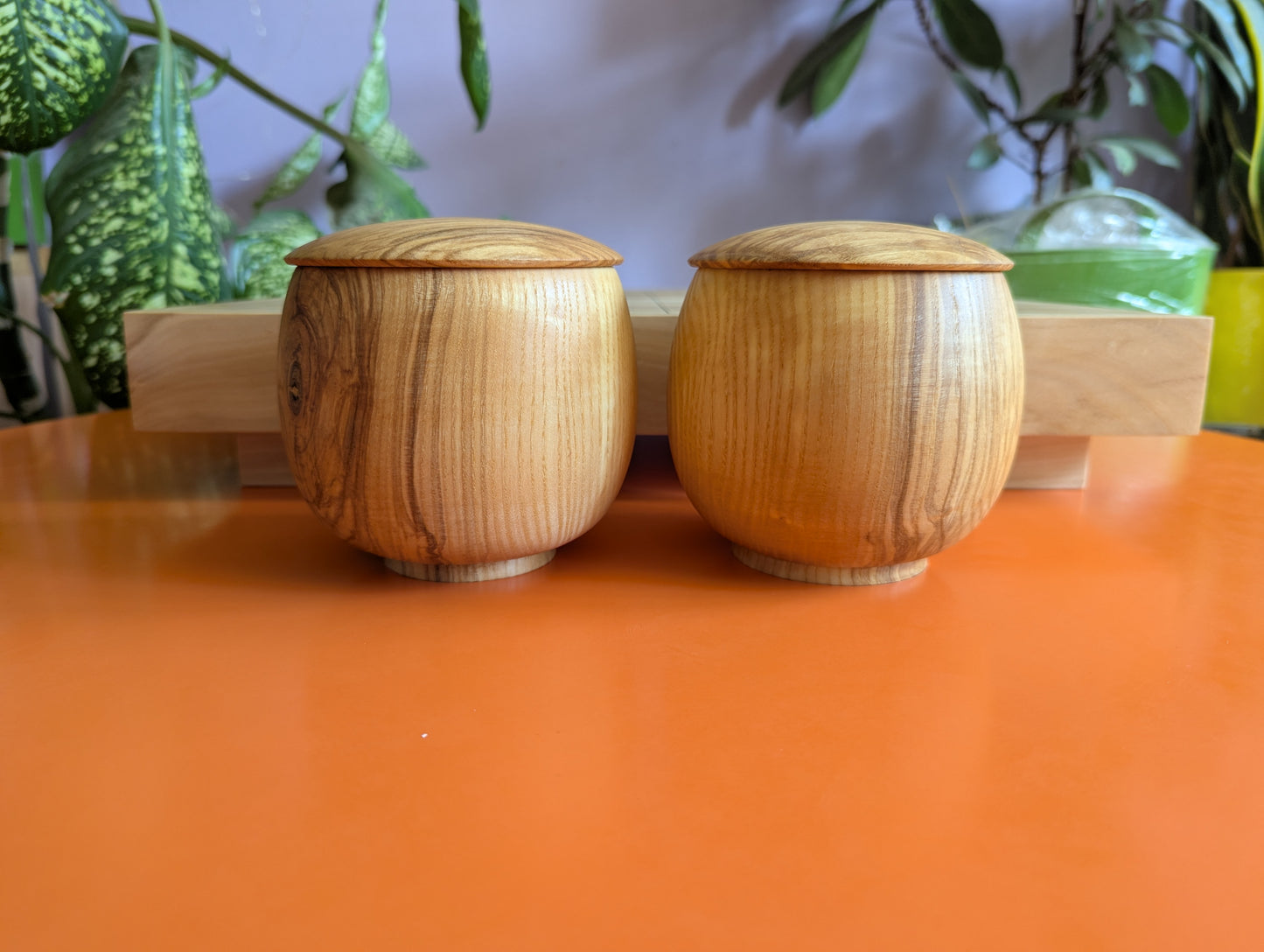 Full Goban solid wood hand carved 19x19 game Go board. Hardwood board