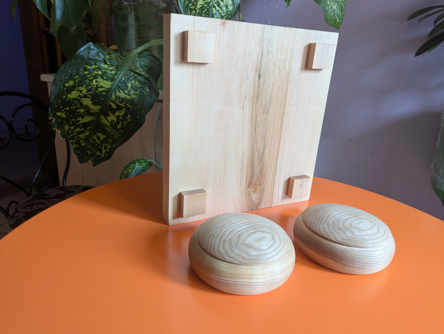 13x13 solid maple wood game Go board. Medium Goban
