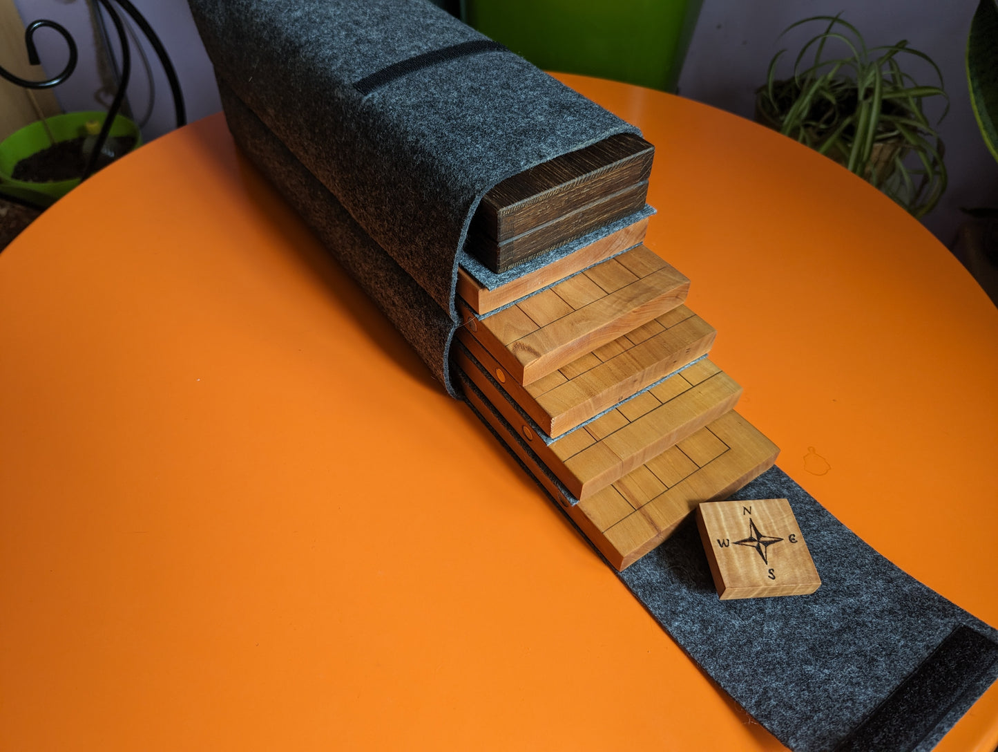 Wind City wooden game set. Foldable board-box