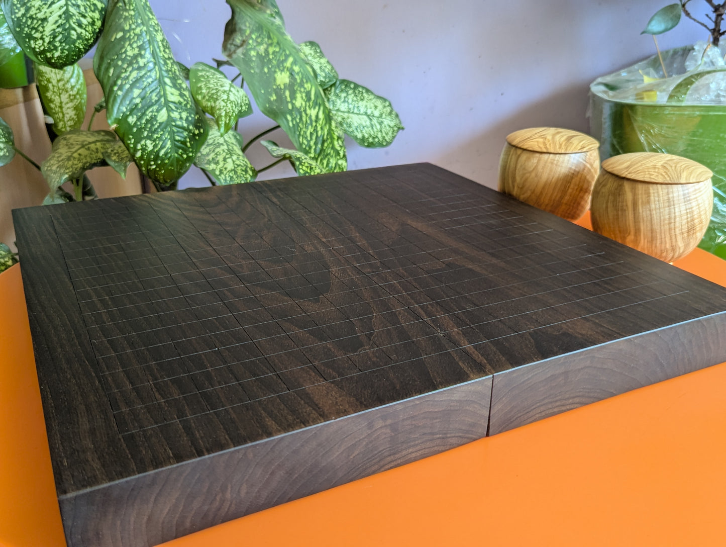 Foldable 19x19 solid walnut Goban. Handmade game Go board. Traditional Japanese games.