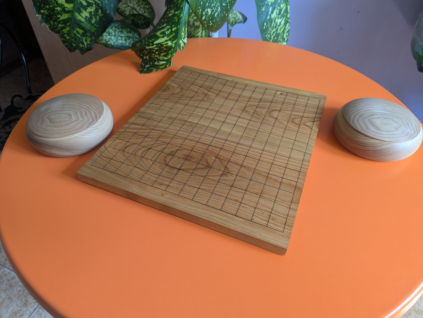 Renju wooden game set. Foldable thin sweet cherry wood 15x15 Goban. Gomoku. Game Go set