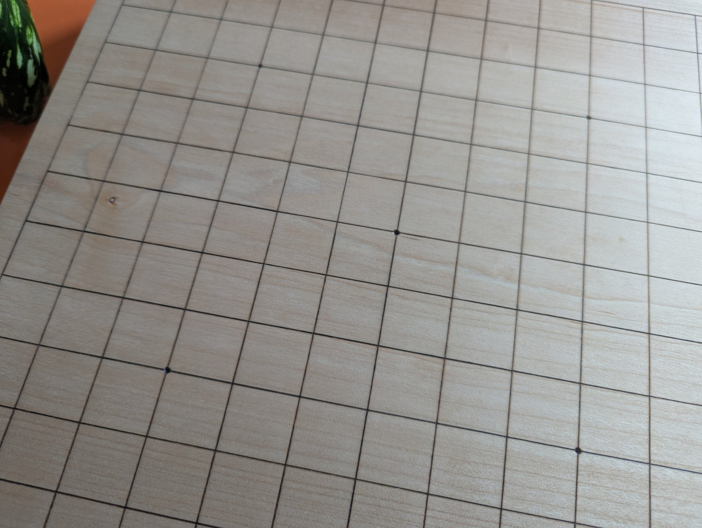 13x13 solid maple wood game Go board. Medium Goban
