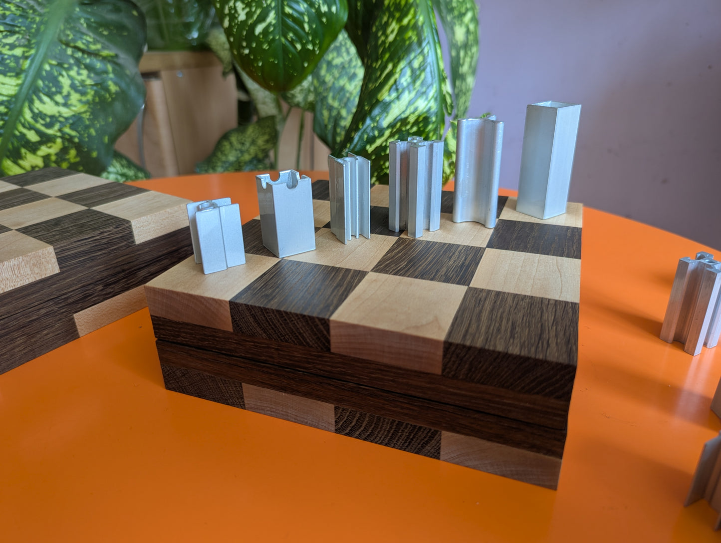 Handmade compact Aluminium Chess Set with Wooden chessboard/boxes