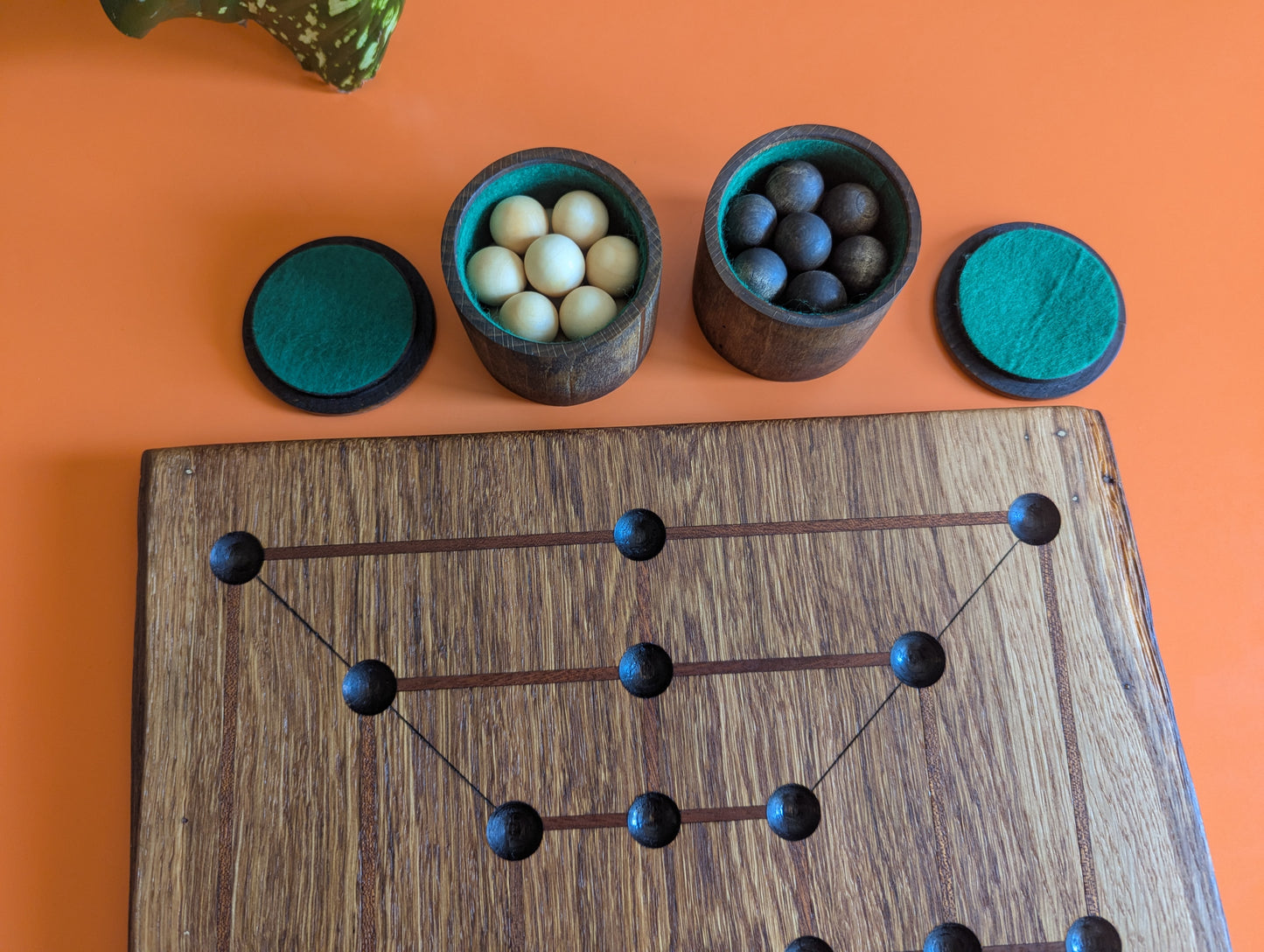 Handmade Twelve/Nine men's Morris game set. Solid oak wood board with live egde.