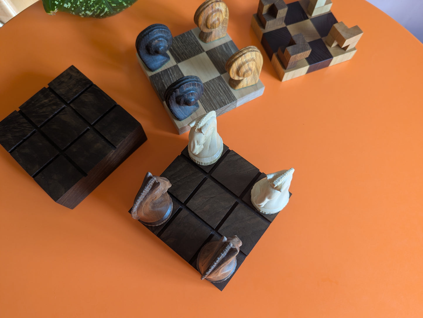 Guarini's chess puzzle. Handmade hardwood pieces.