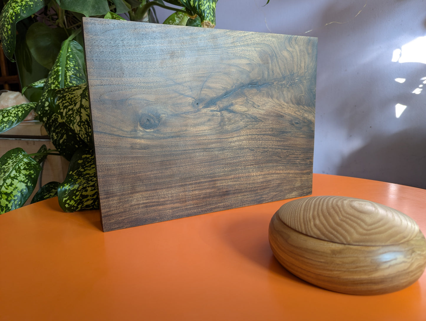 Solid walnut Xiangqi game set. Hand carved lines