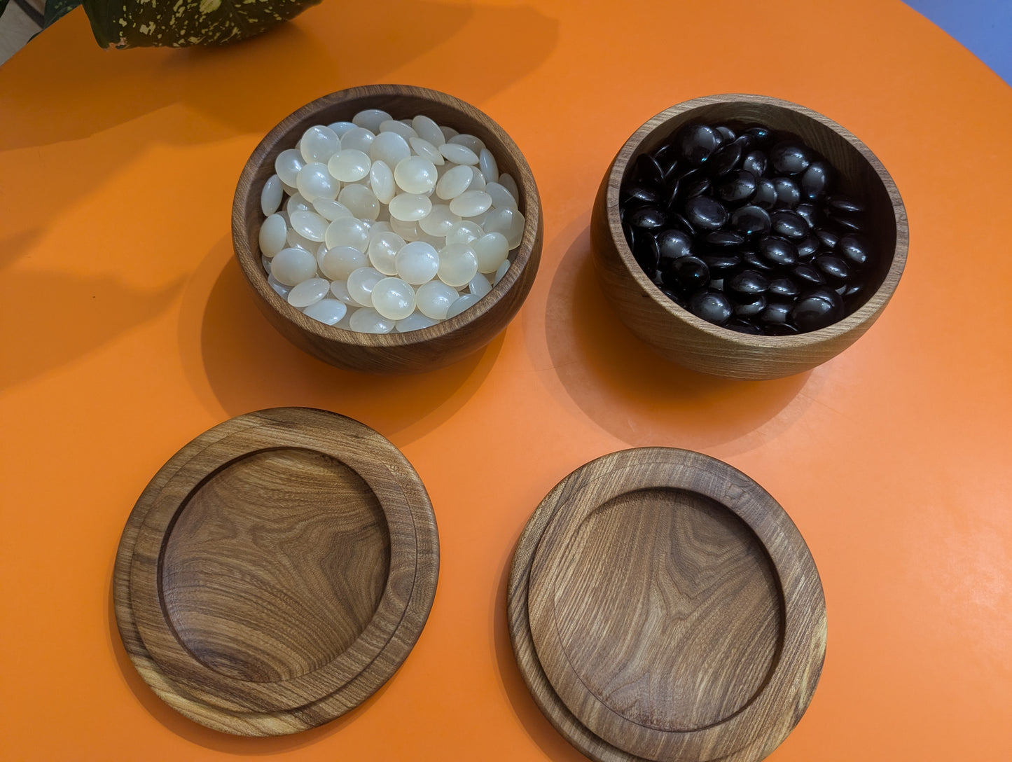 Double-sided 19x19 & 13x13 solid walnut game Go set