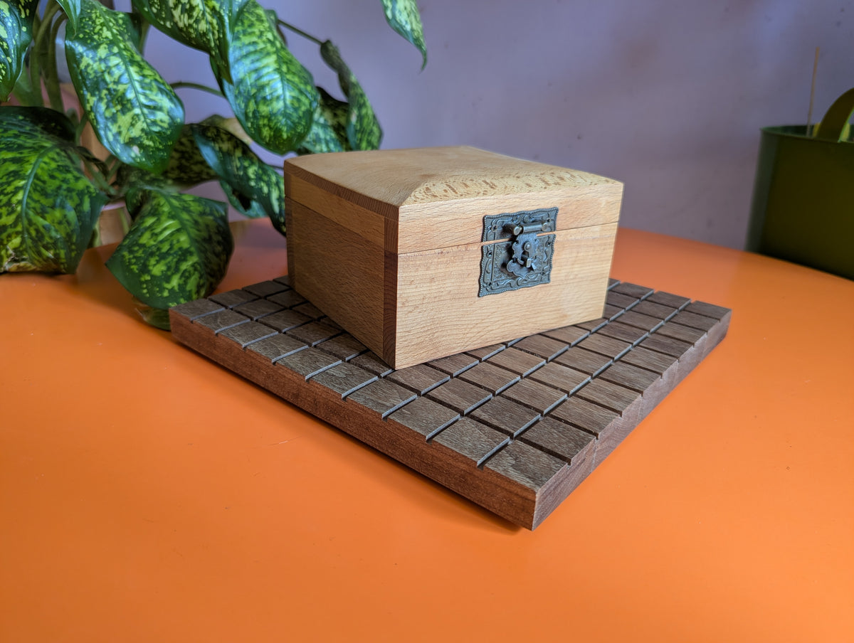 Amazons game Wooden set. 10" Tabletop version by WoodIdeas