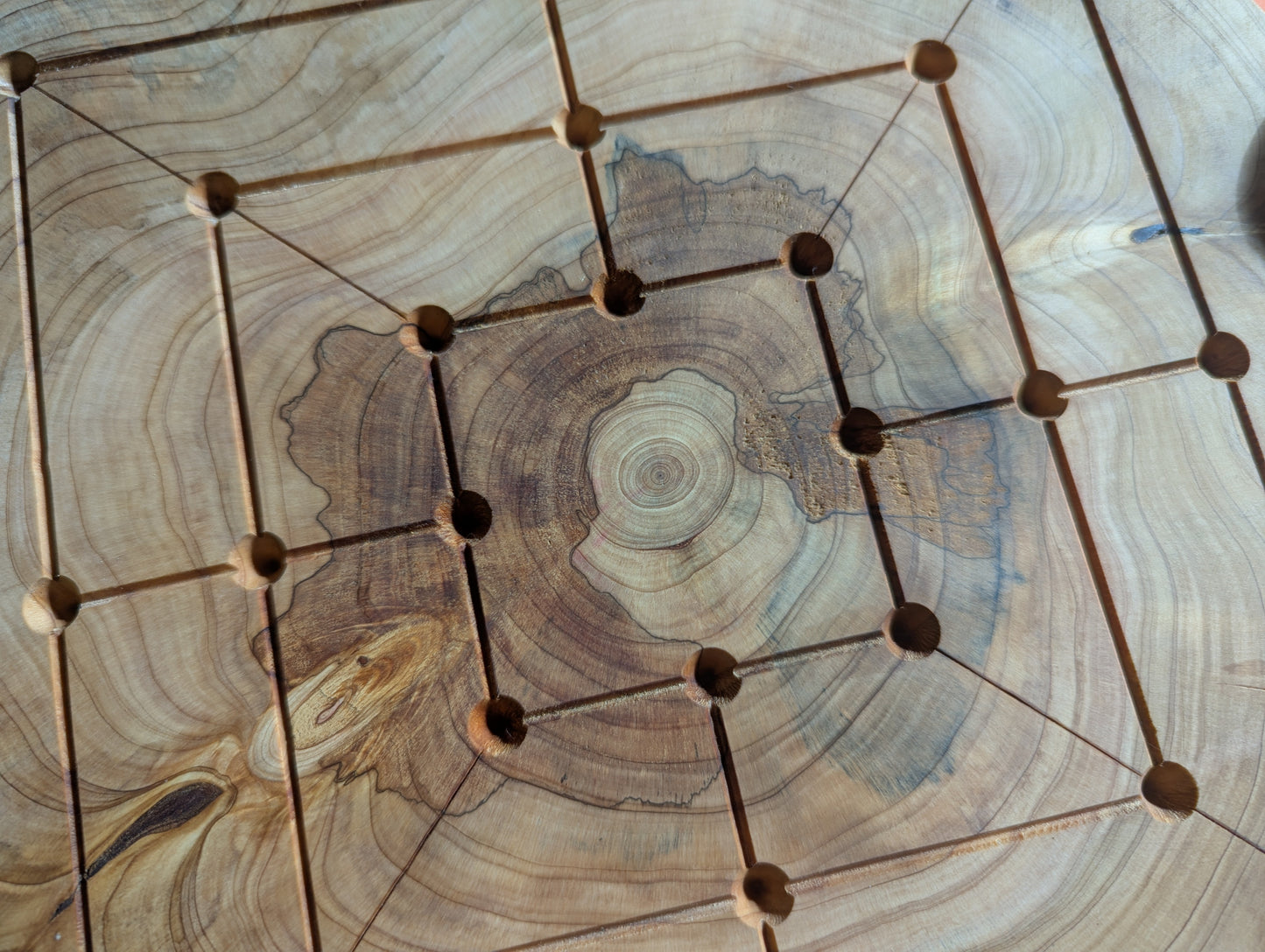 Handmade Twelve/Nine men's Morris game set. Circle Juniper wood board with live egde.
