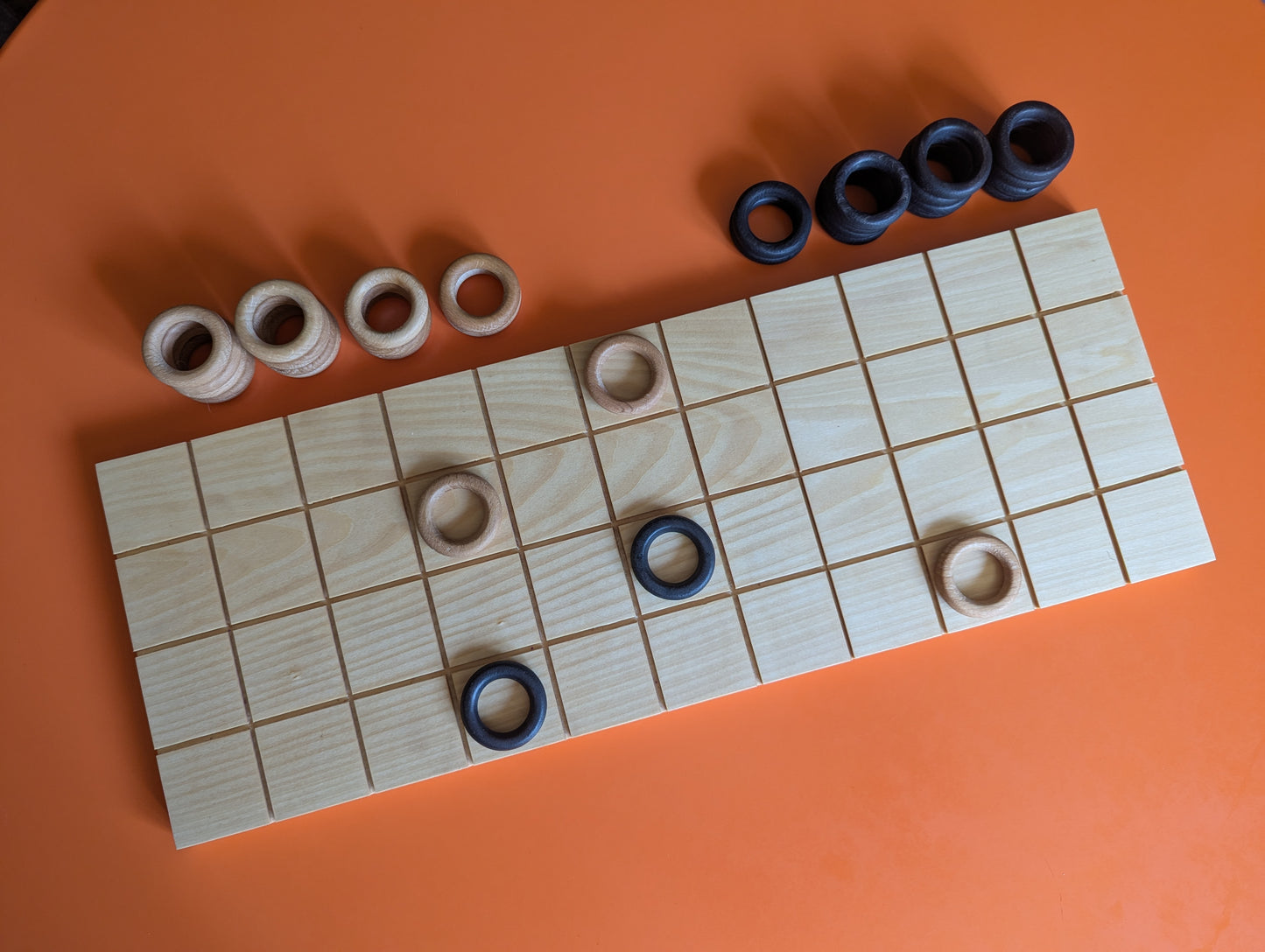 Controllines game set. Resizeable wooden board