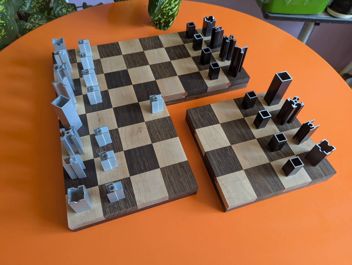 Handmade compact Aluminium Chess Set with Wooden chessboard/boxes
