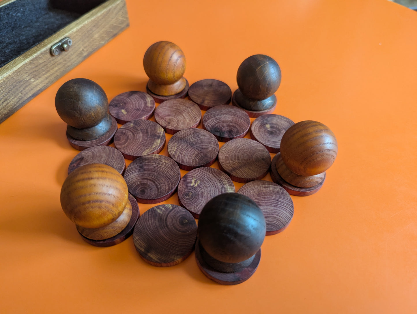 Nonaga wooden game set
