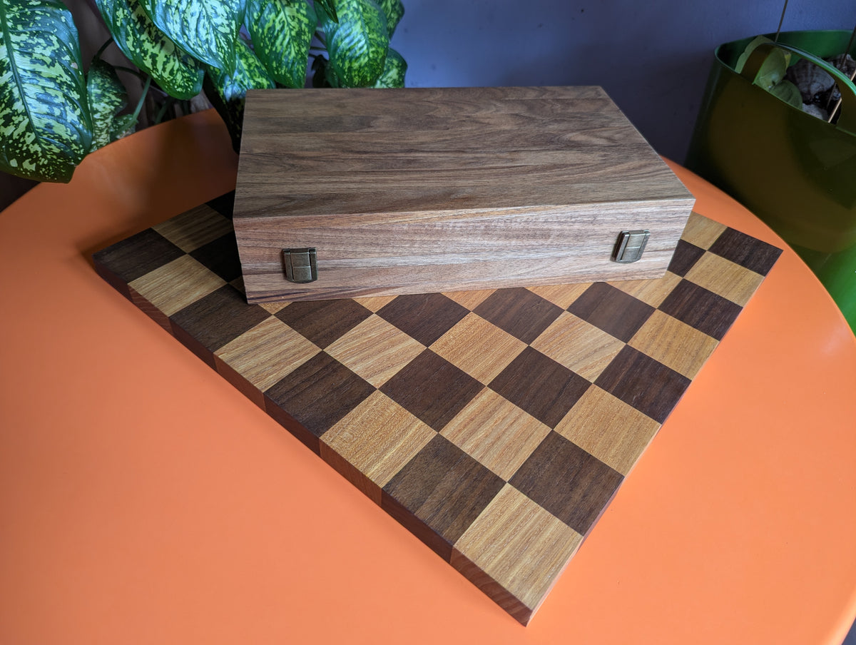 Modern minimalist chess set, 2022, Ukraine. Handmade wooden chess