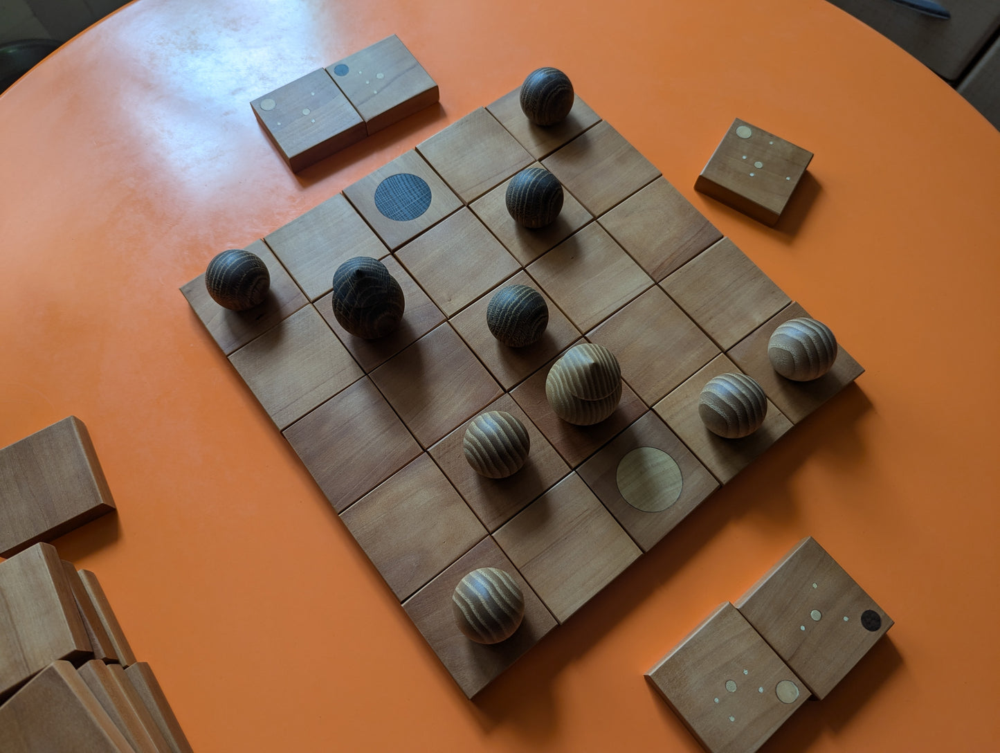 Onitama wooden game set. Pear wood tiles. Martial arts game.