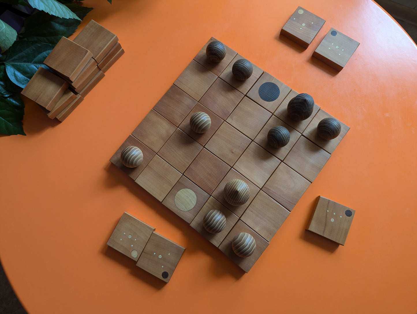 Onitama wooden game set. Pear wood tiles. Martial arts game.