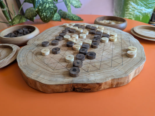 Wooden Volo game set. Juniper wood board with live egde