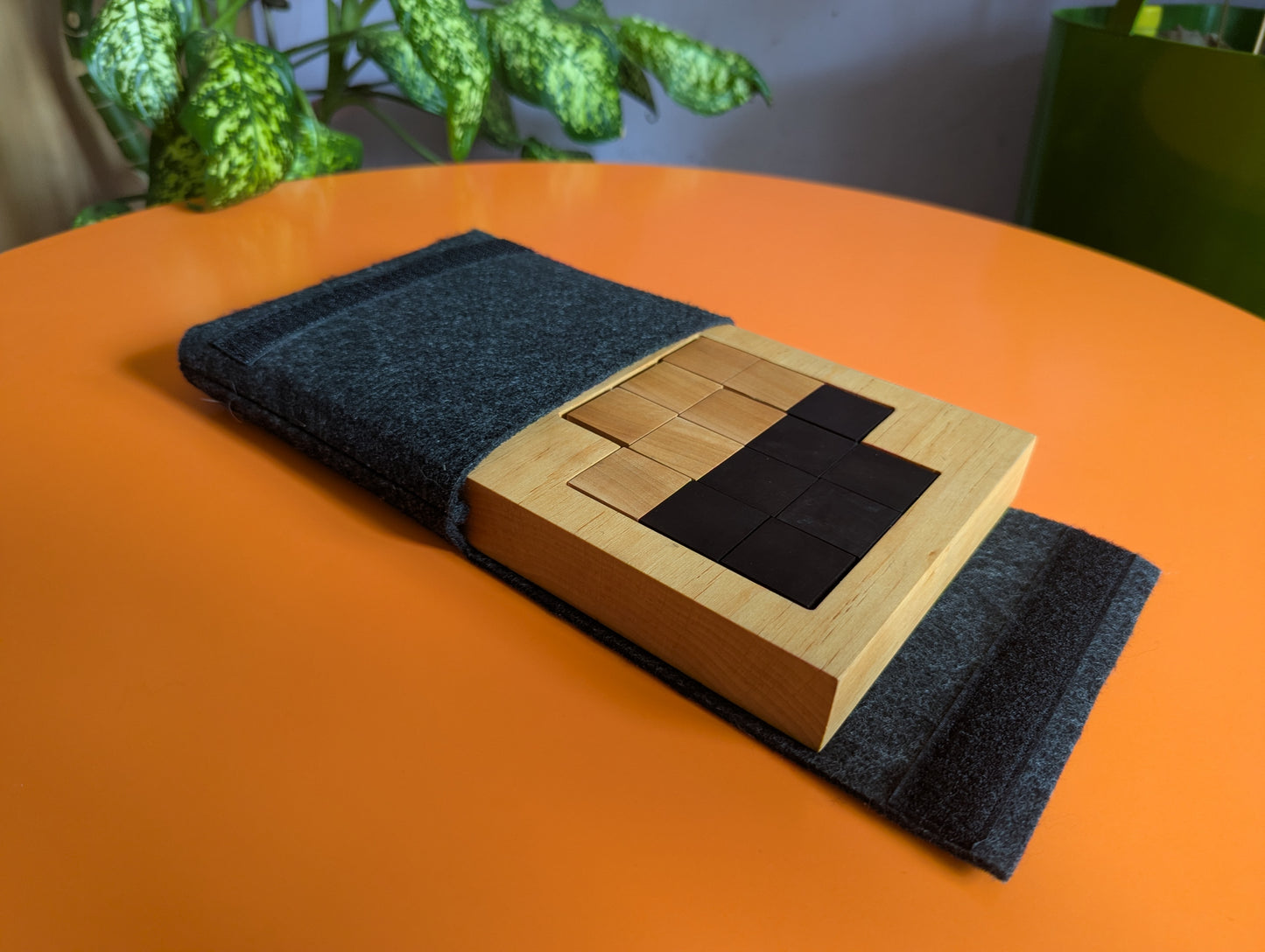 Consequence wooden game set