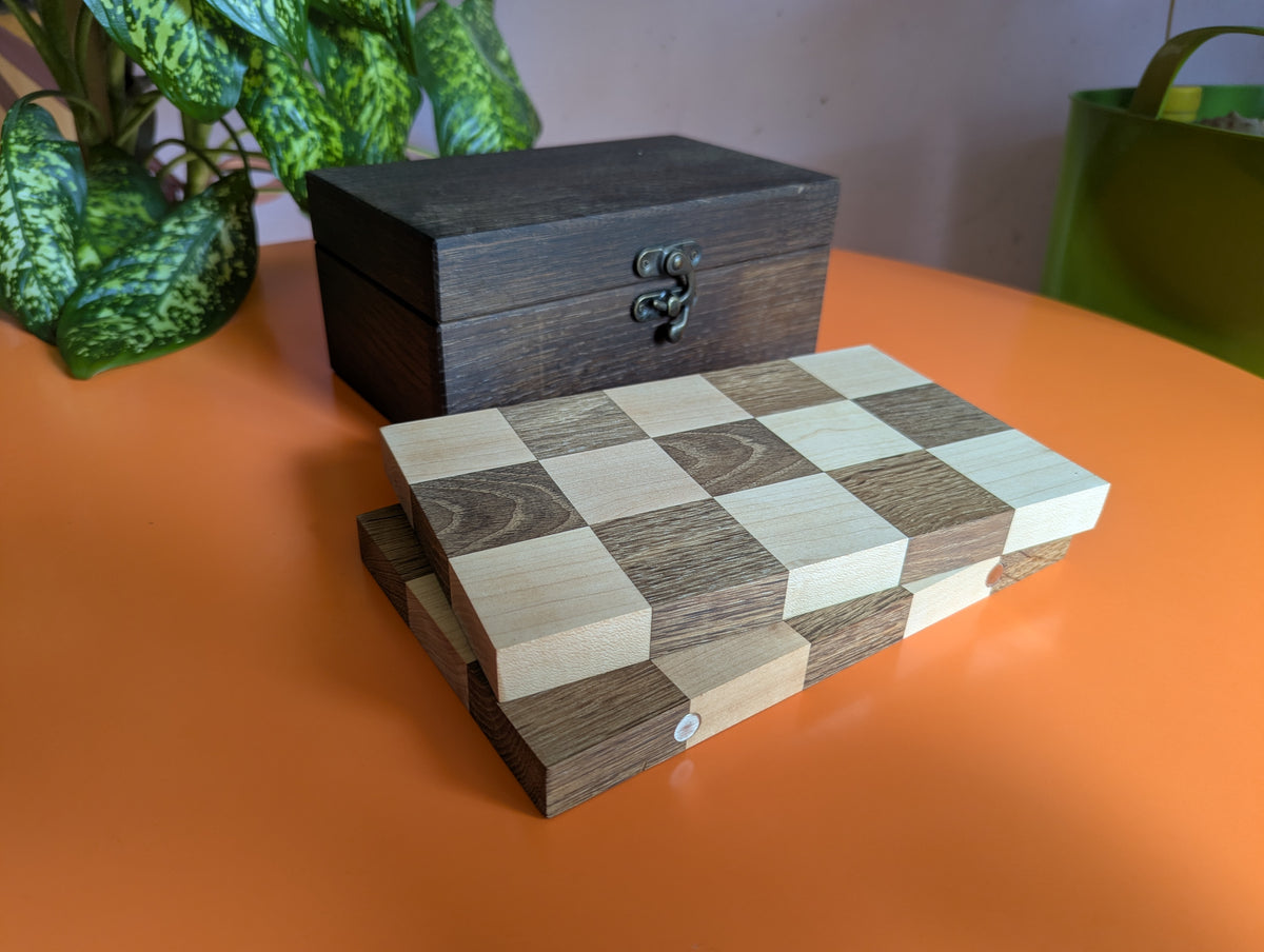 Mini Chess 5x6: Compact wooden set