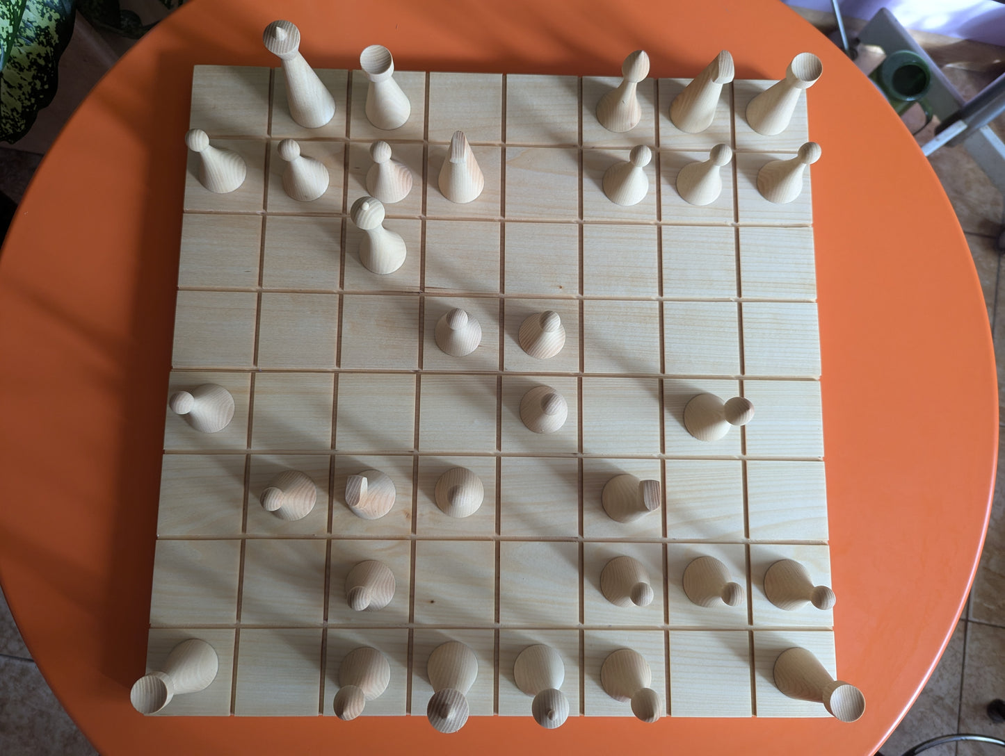 White Chess Set. Wooden chess set with 18.9" chessboard.