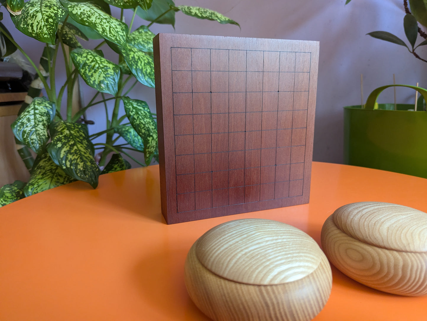 Redwood 9x9 game Go set. Hand carved solid wood Goban.