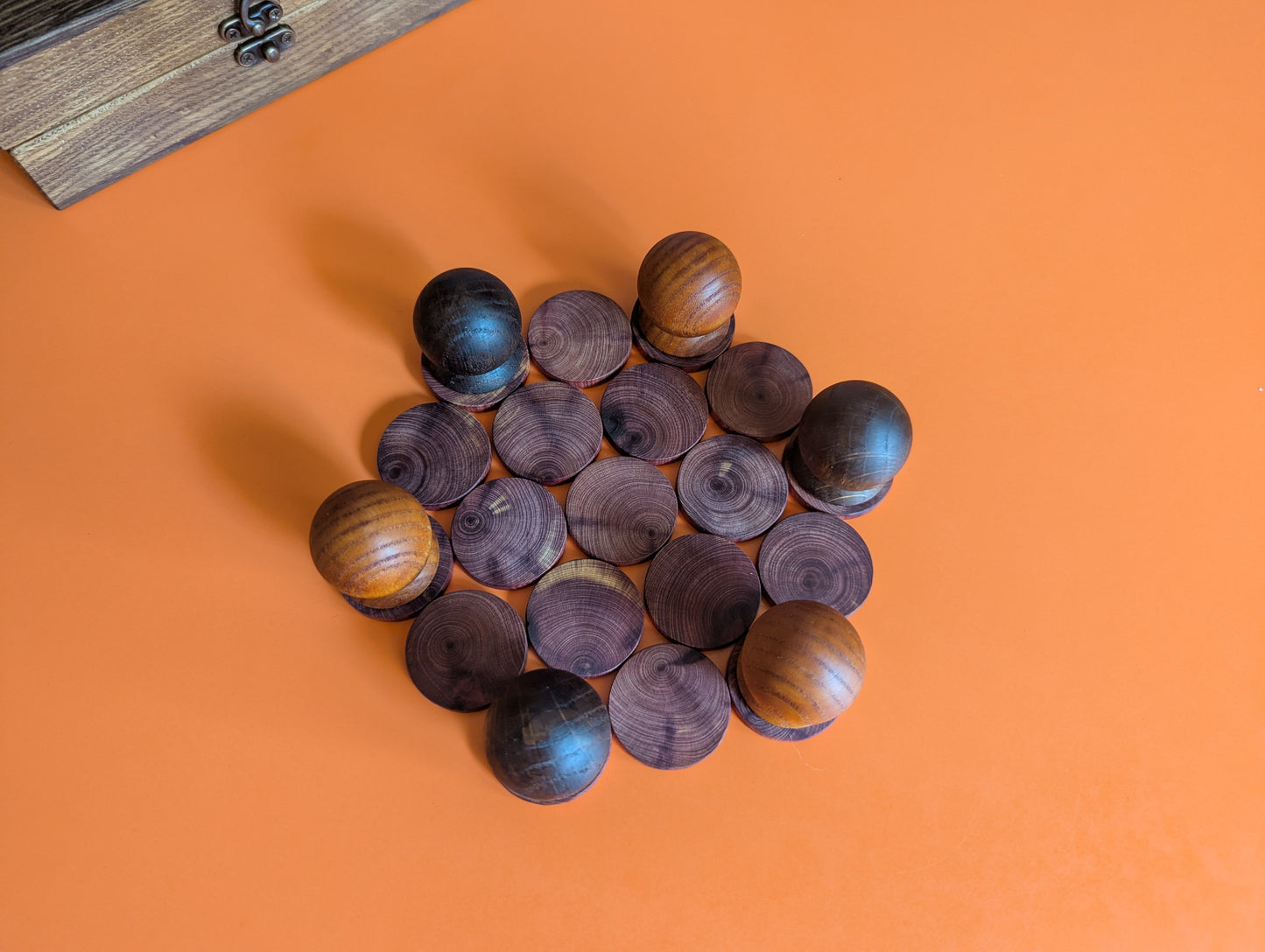 Nonaga wooden game set