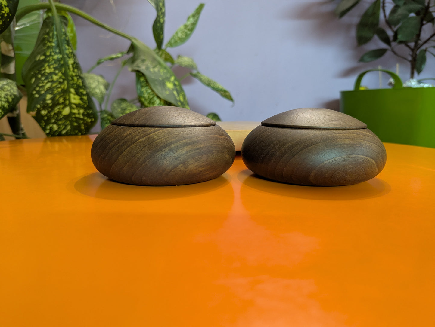 Solid maple 9x9 Goban with wave grain wood. Hand carved game Go board.