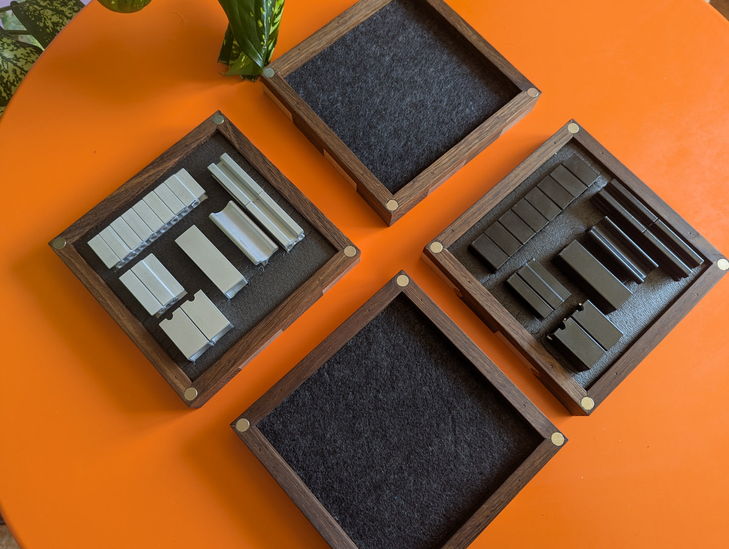 Handmade compact Aluminium Chess Set with Wooden chessboard/boxes