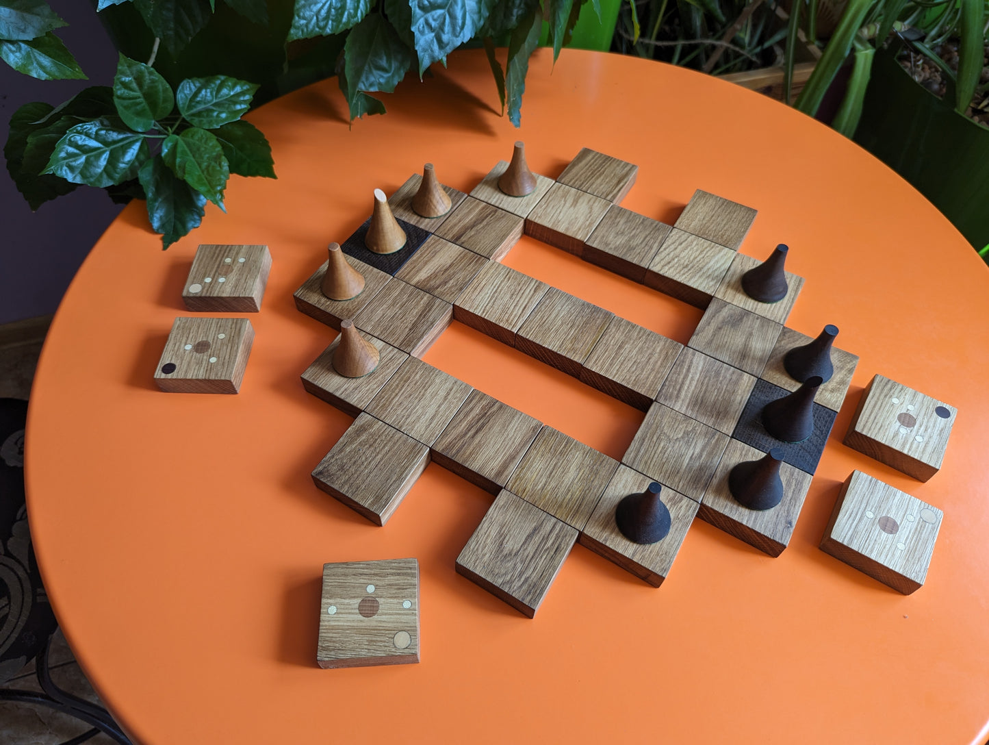 Onitama wooden game set. Oak wood tiles. Martial arts game.