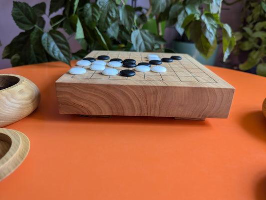 Goban 9x9 solid Sycamore hand carved game Go board