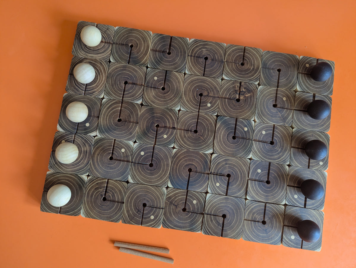 Moguli wooden game set