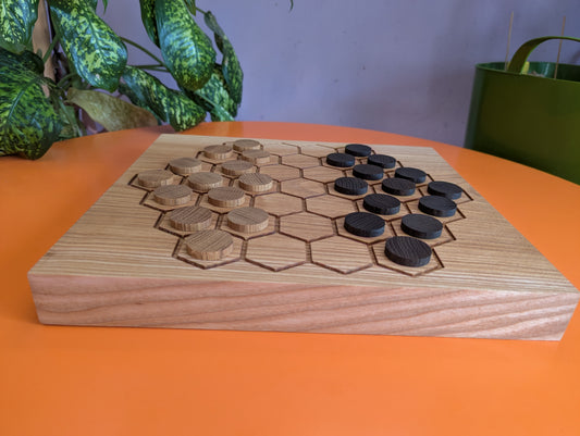Dodo by Mark Steere. Wooden game set by WoodIdeas
