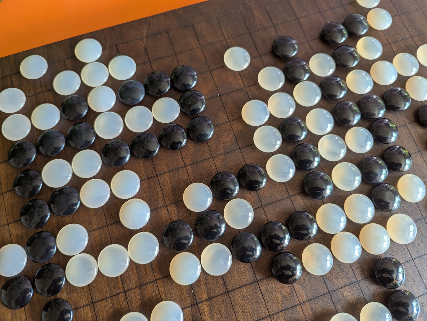 Double-sided 19x19 & 13x13 solid walnut game Go set