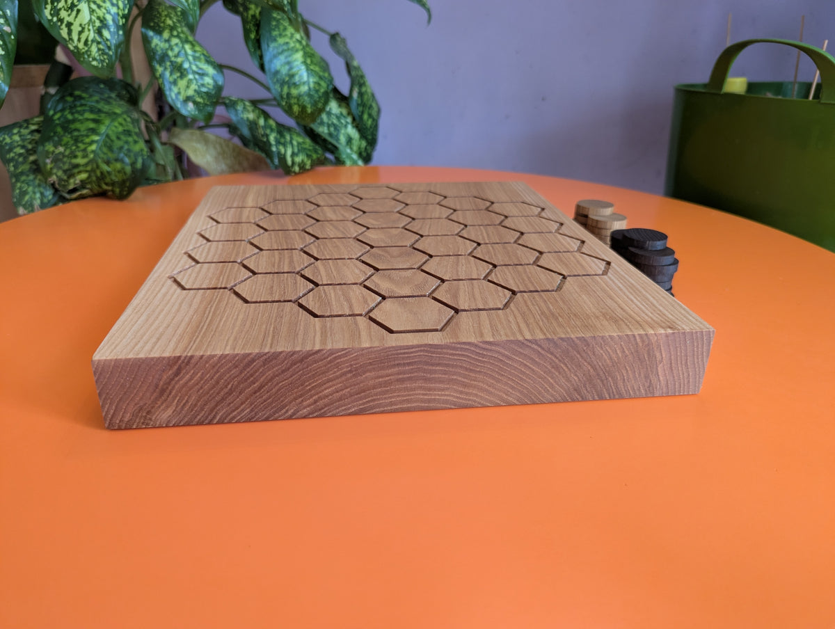 Dodo by Mark Steere. Wooden game set by WoodIdeas
