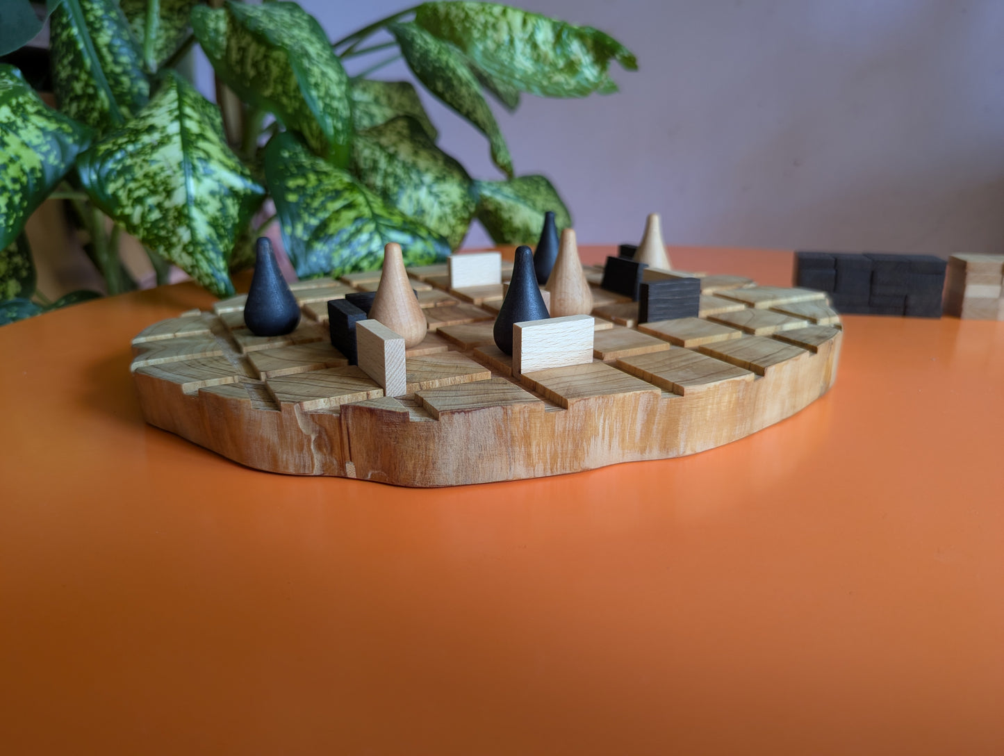 Entrapment/Robotory double-sided circle Juniper game board