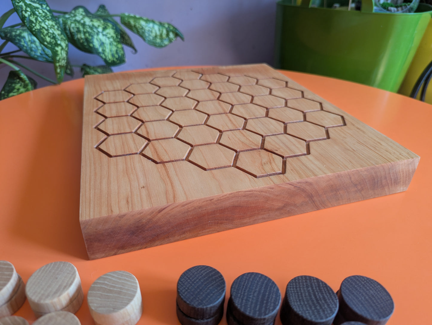 Dodo by Mark Steere. Wooden game set by WoodIdeas