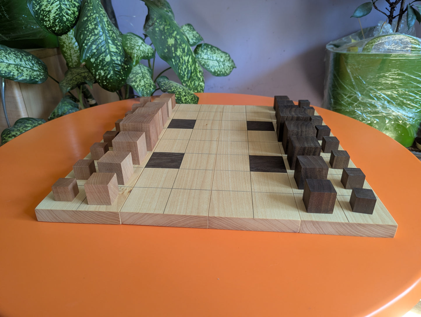 Abstract Cubic Arimaa set. Handmade foldable wooden game set