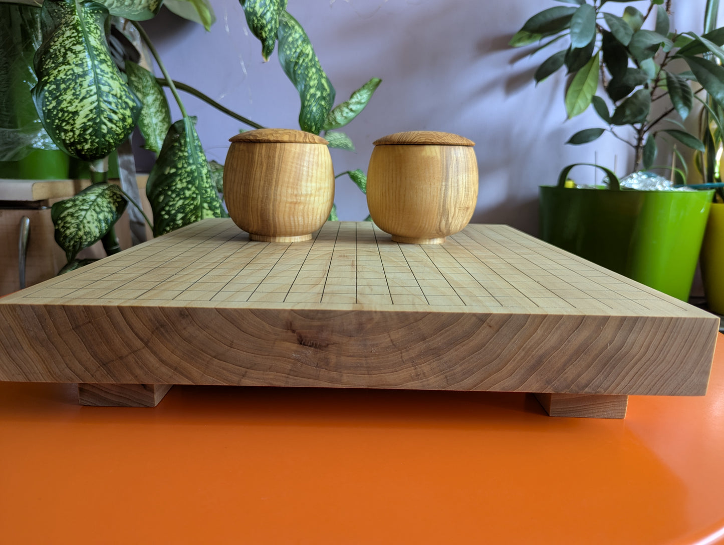 Full Goban solid wood hand carved 19x19 game Go board. Hardwood board