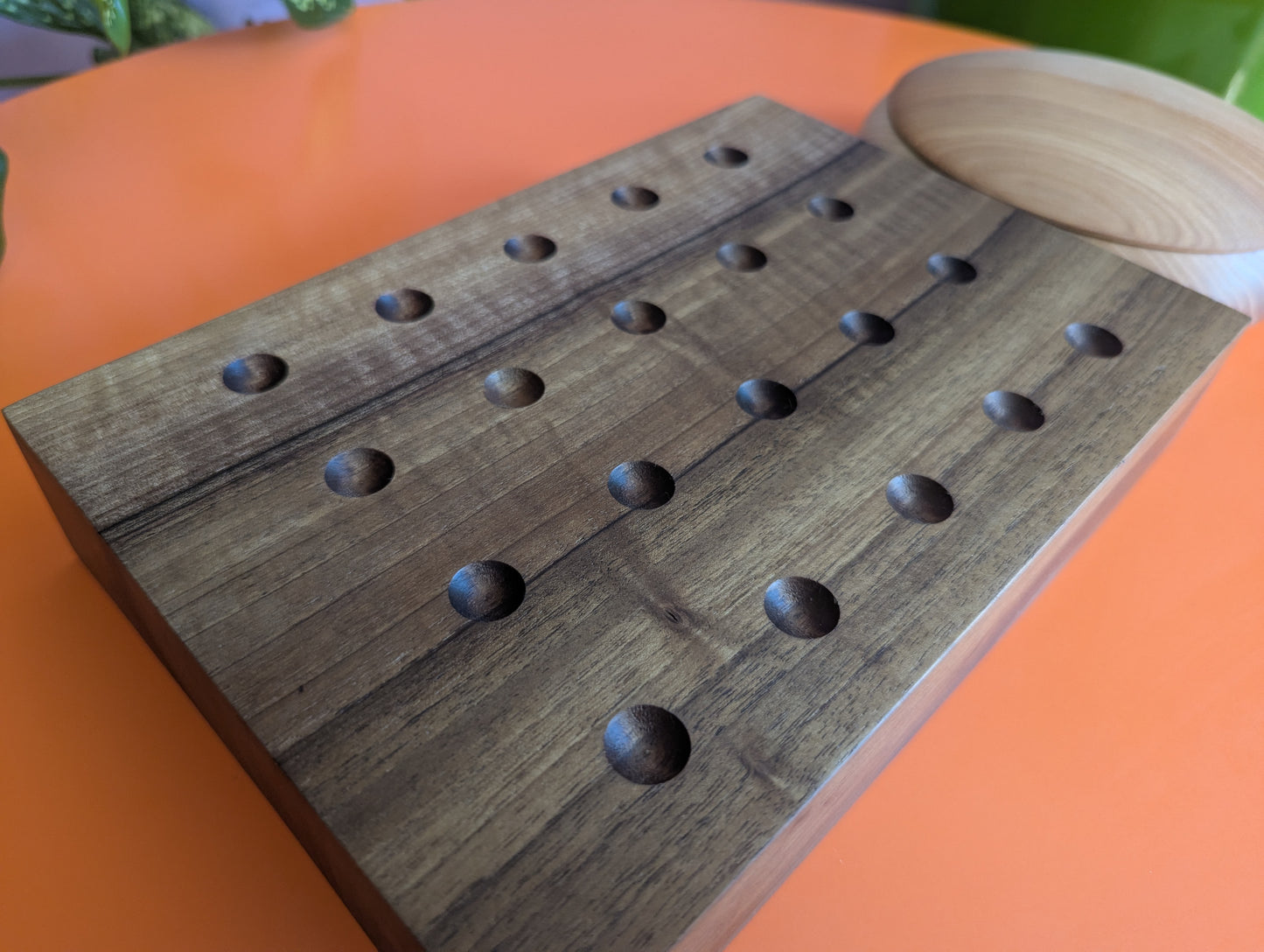 Unane/Invector/Narrows by Mark Steere. Double-sided wooden Kōnane board