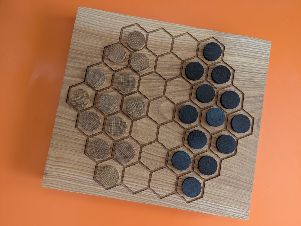 Dodo by Mark Steere. Wooden game set by WoodIdeas