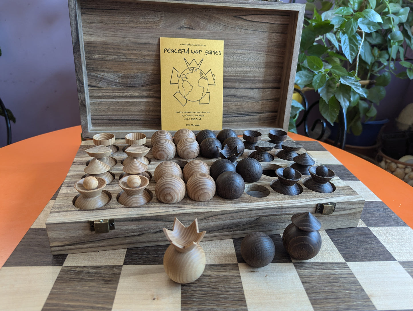 Modern minimalist chess set, 2022, Ukraine. Handmade wooden chess