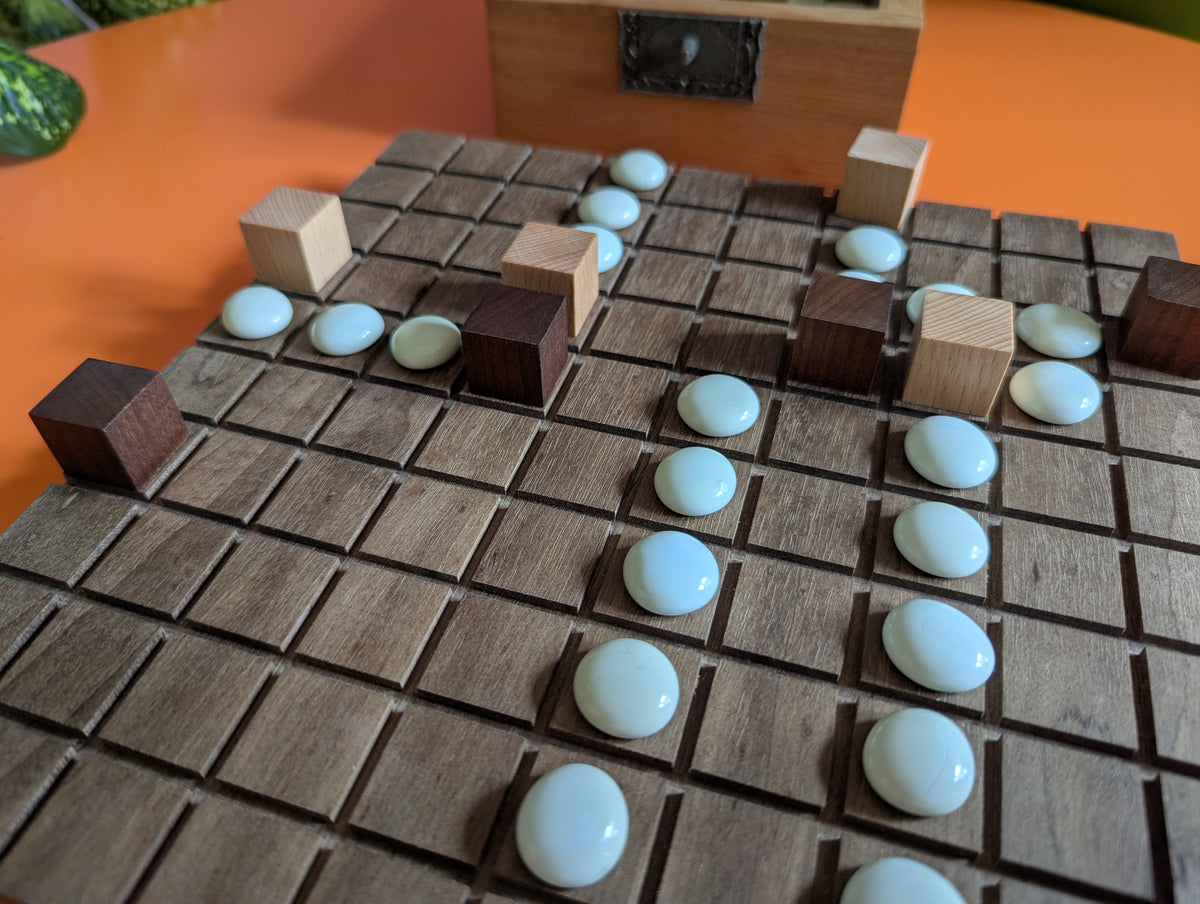 Amazons game Wooden set. 10" Tabletop version by WoodIdeas