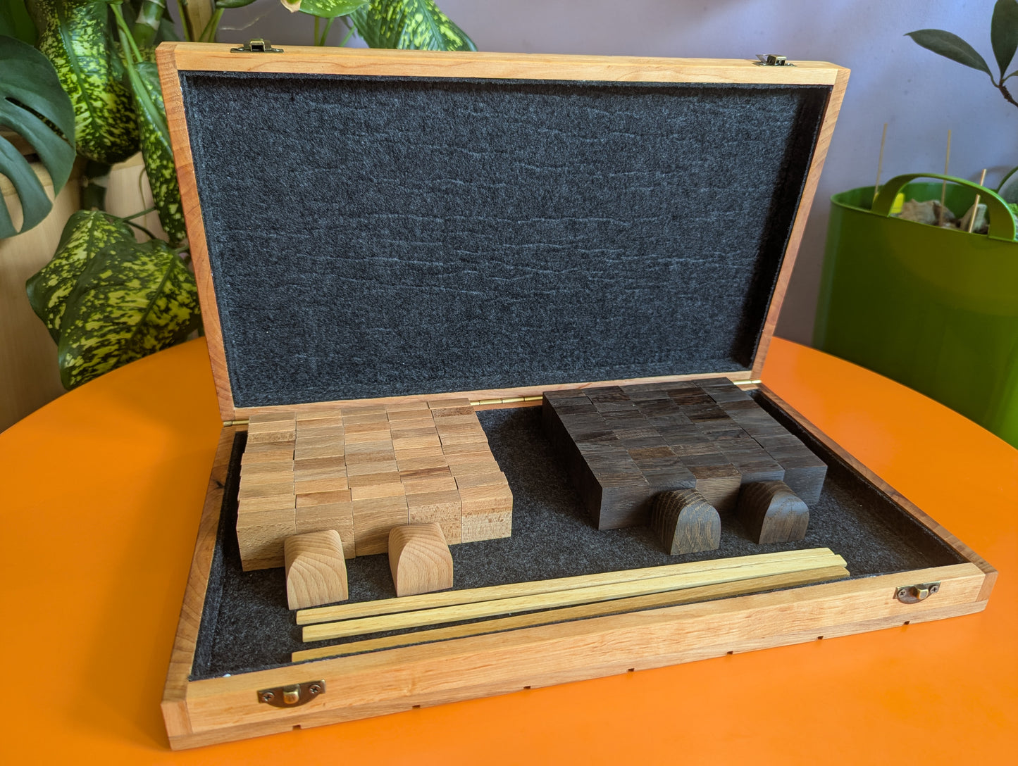 Foldable wooden Full 8x8 Tak game set