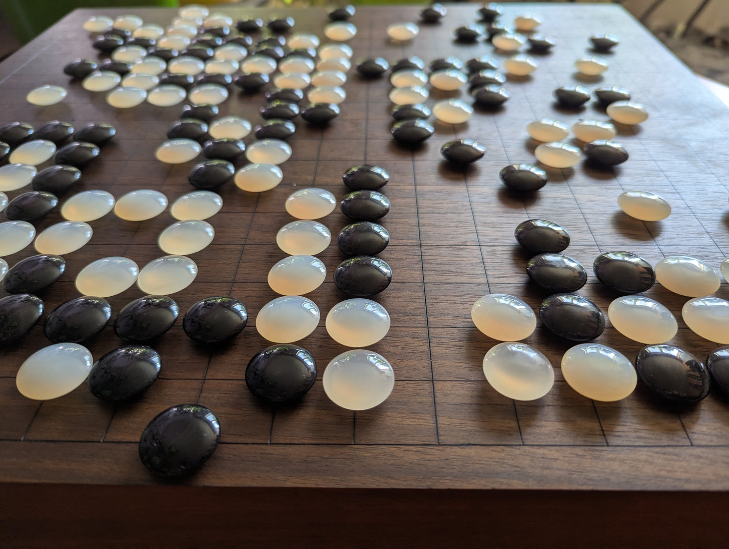 Double-sided 19x19 & 13x13 solid walnut game Go set