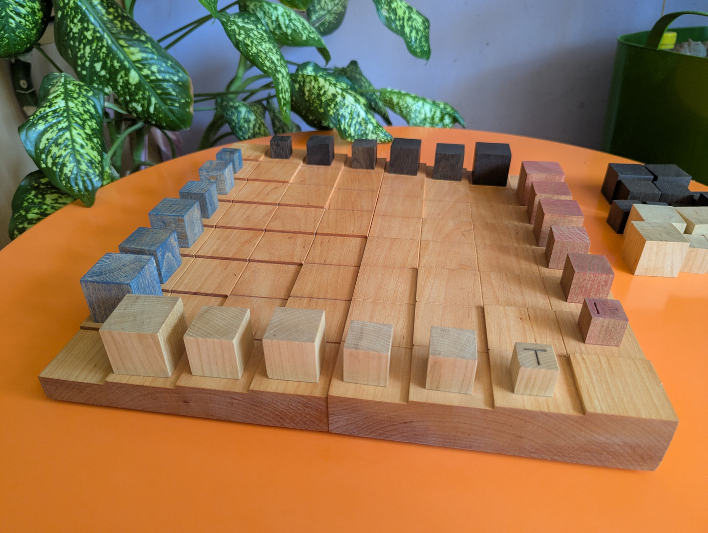 Terrace Foldable wooden game set