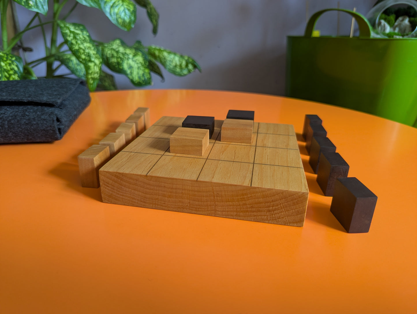Consequence wooden game set