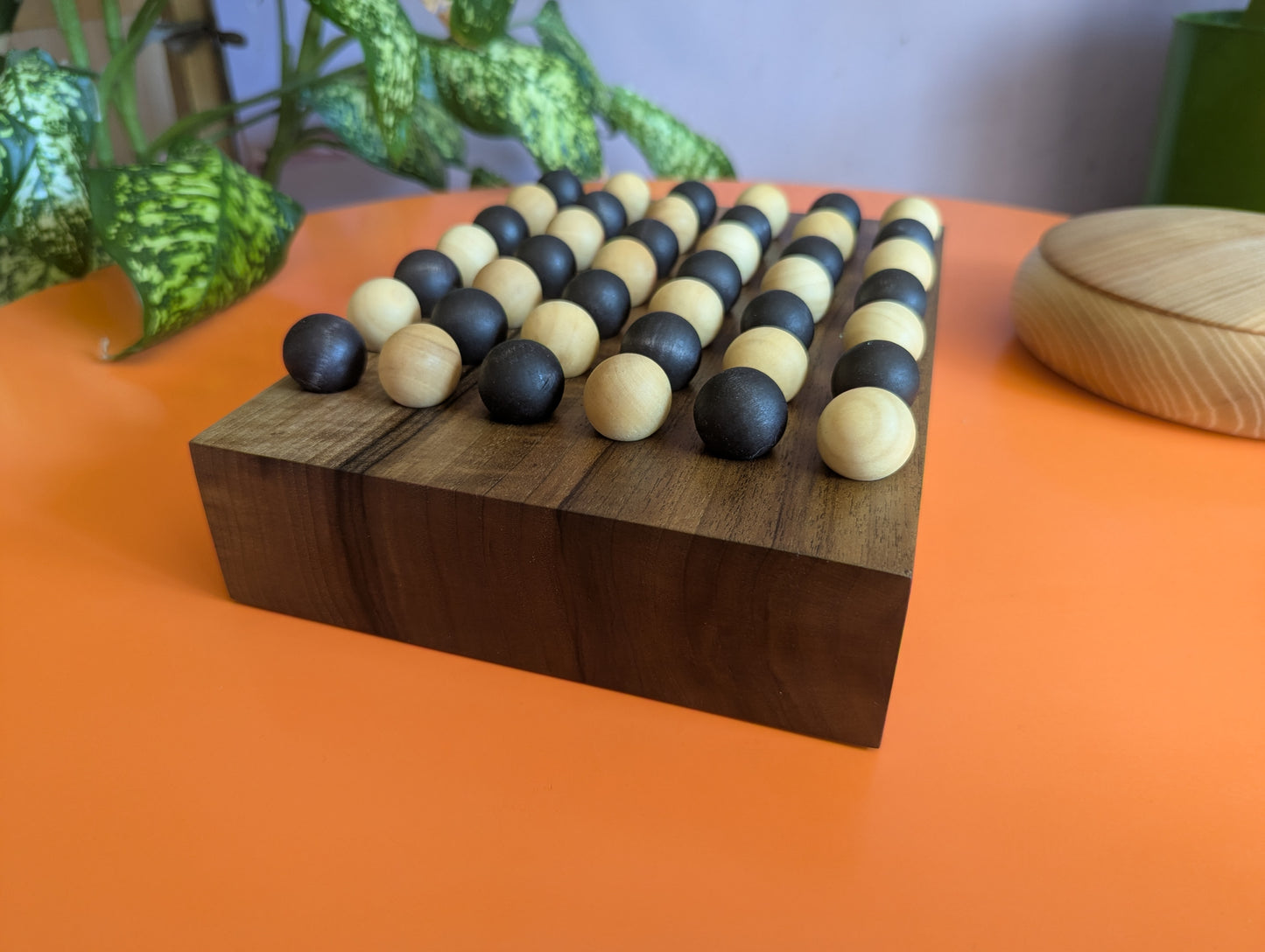 Unane/Invector/Narrows by Mark Steere. Double-sided wooden Kōnane board