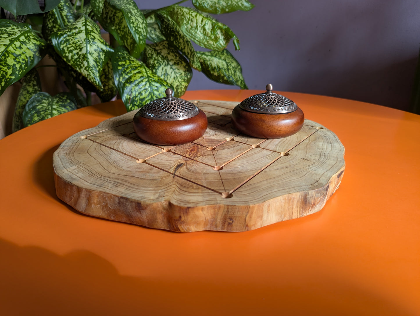 Handmade Twelve/Nine men's Morris game set. Circle Juniper wood board with live egde.