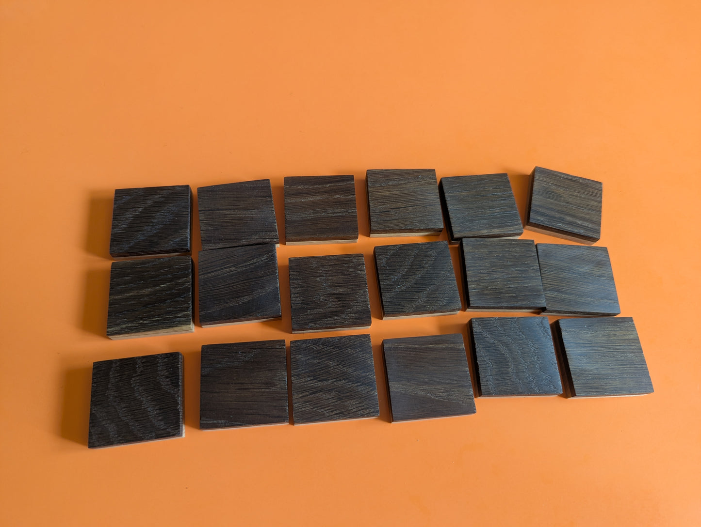 Othellito wooden game set. Compact edition by WoodIdeas