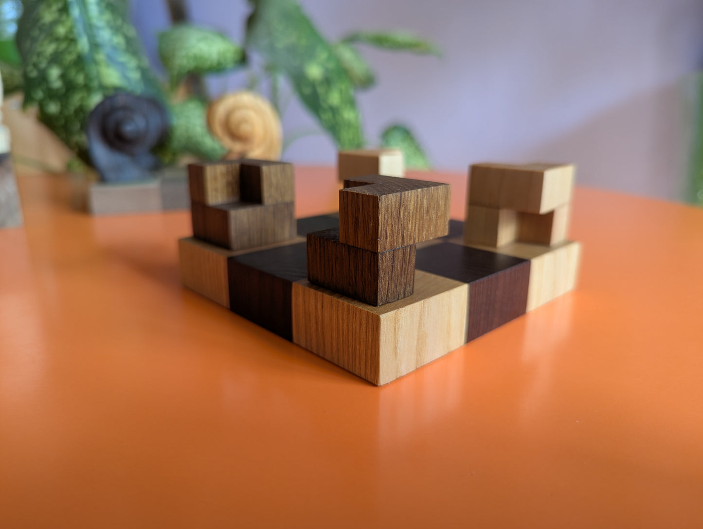 Guarini's chess puzzle. Handmade hardwood pieces.
